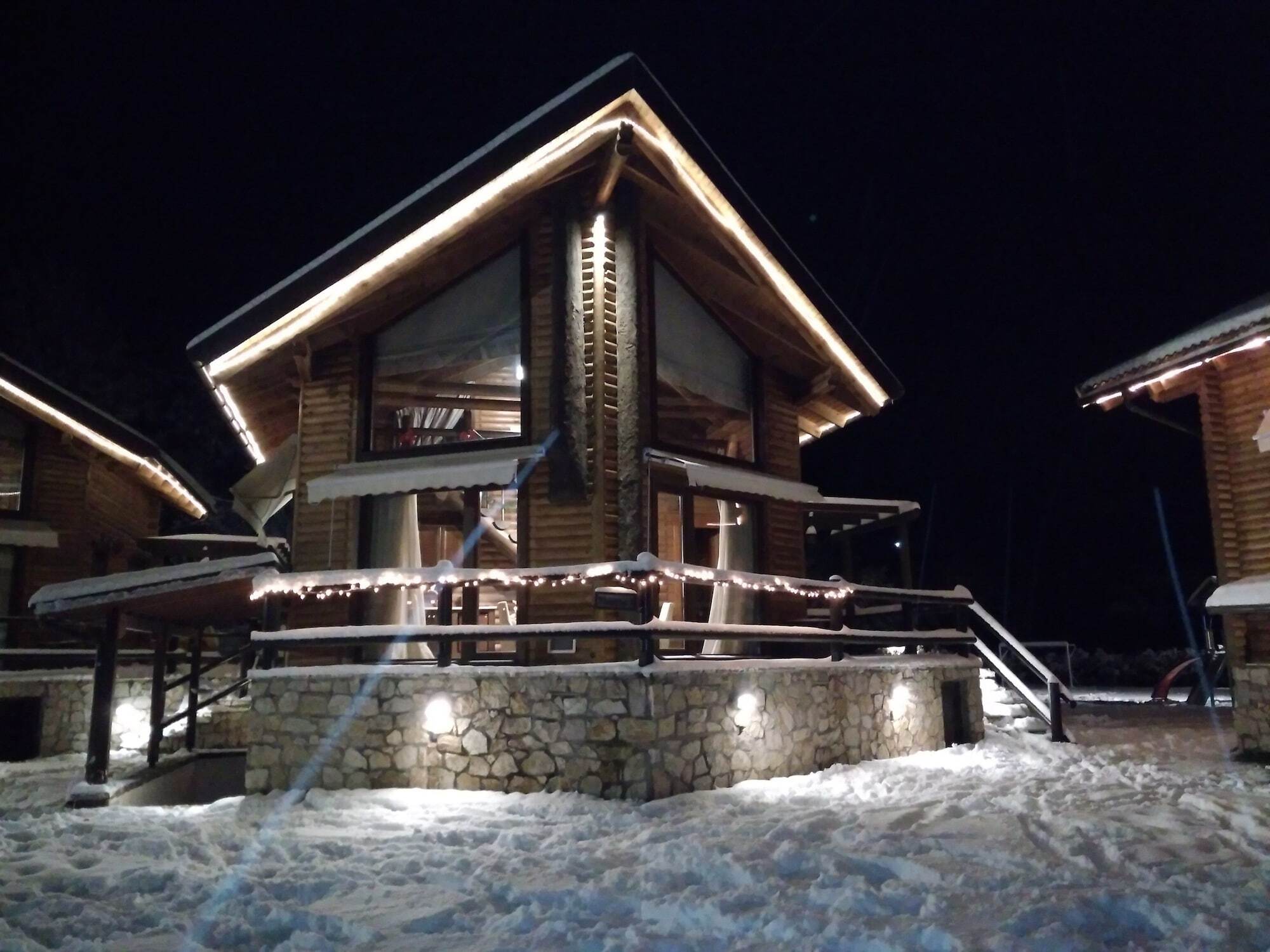Natura Chalets Mega Chorio Экстерьер фото